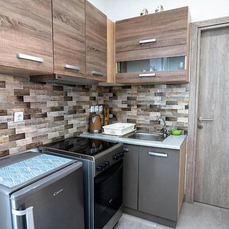Golden Dolphin Studios & Apartments Alykes  Chambre photo