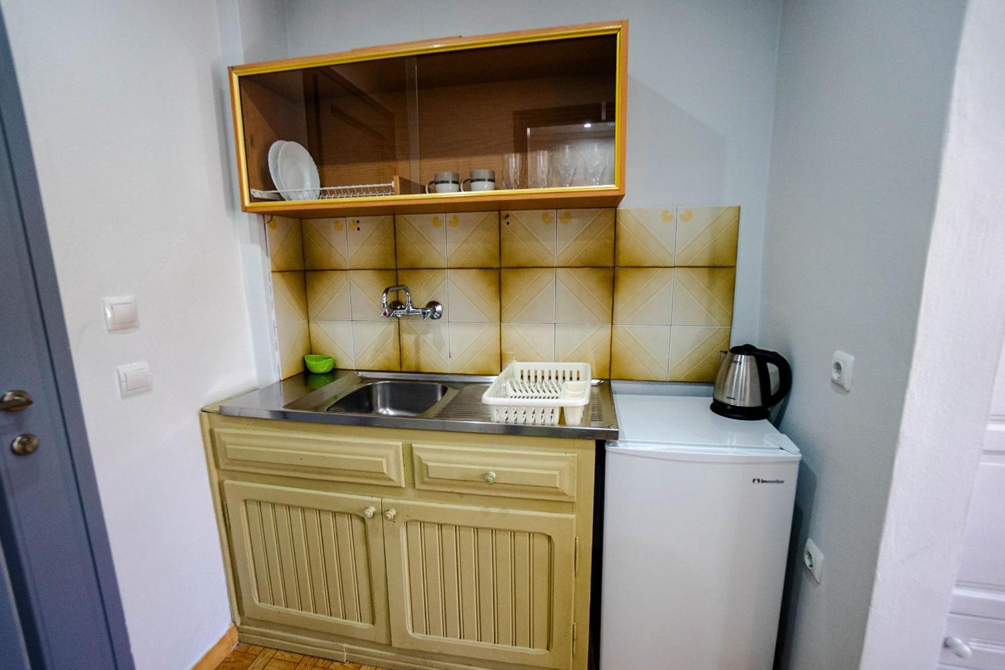Golden Dolphin Studios & Apartments Alykes  Chambre photo